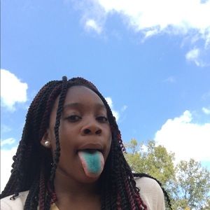 Meet your Posher, Malia